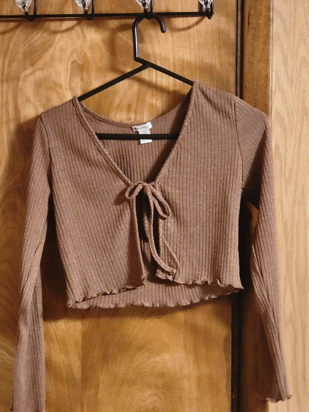 Bozzolo Brown Cropped Tie-Front Ribbed Cardigan - Picture 2 of 2